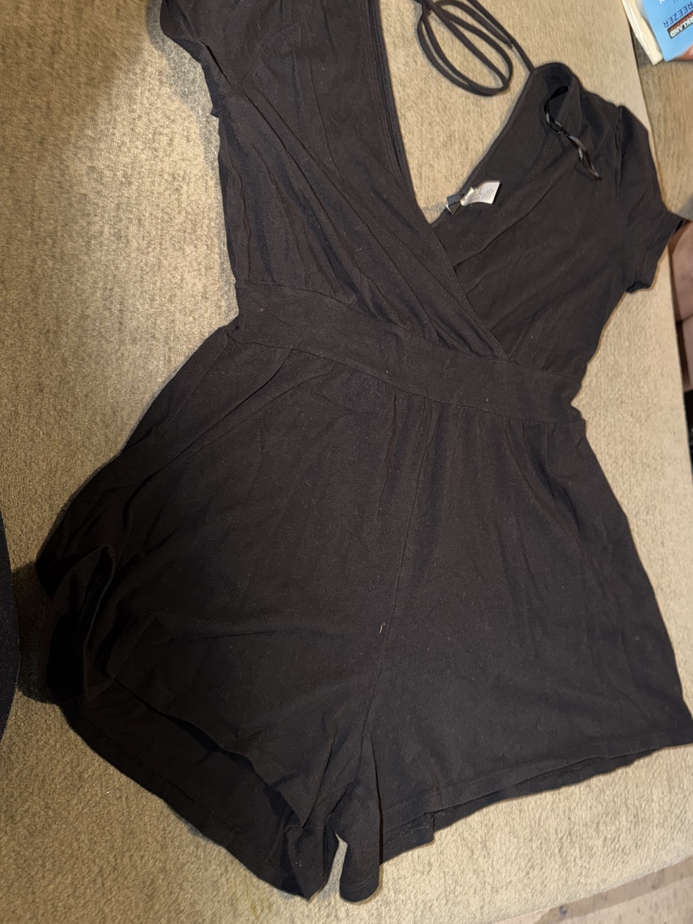 H&M Black Romper Medium